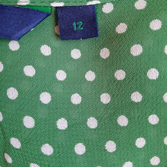 Boden - Feminine green sheer button down 3/4 sleeve blouse for women - Size: 12 - Picture 9 of 13